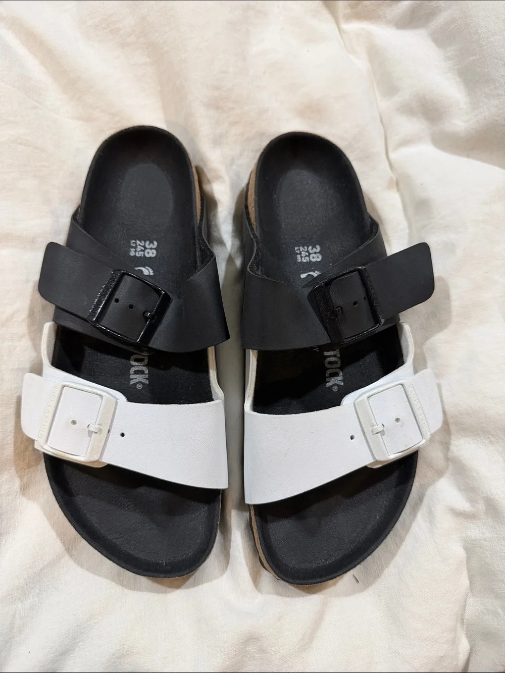 Birkenstock Two-Tone Black & White Double-Buckle Slide Sandals 38 - Picture 1 of 3